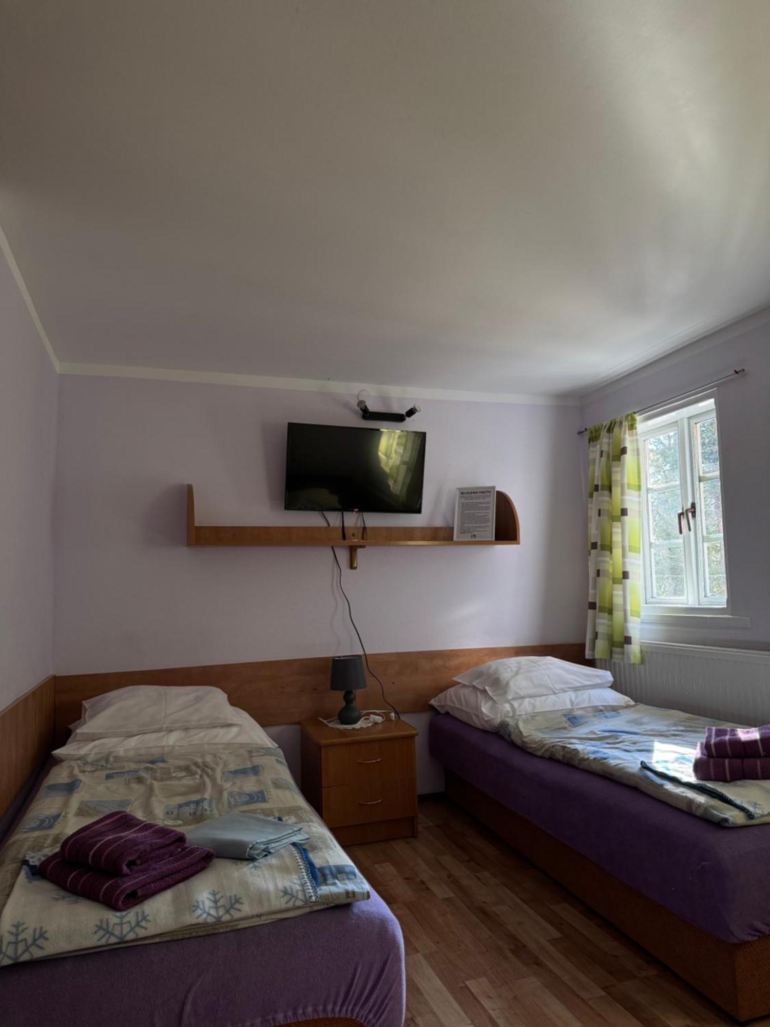 Rancho Panderoza Bed & Breakfast Duszniki Zdroj Ngoại thất bức ảnh